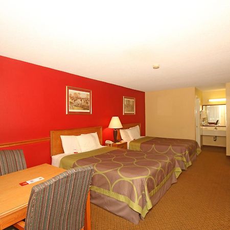 Super 8 By Wyndham Lancaster Motel Exterior photo